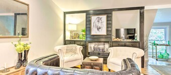 Upscale Rustic Duplex on Stream, Near Blowing Rock