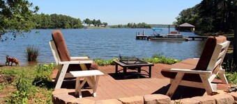 Frankston Home W/deck & Fishing on Lake Palestine!