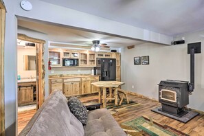House (5 Bedrooms) | Interior - Spacious Black Hawk Home w/ Furnished Deck! (Blackhawk)