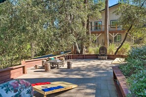 House (2 Bedrooms) | Interior - Beautiful Wooded Escape, Half-mi to Pine Mtn Lake! (Groveland)