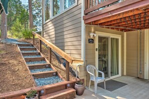 House (2 Bedrooms) | Interior - Beautiful Wooded Escape, Half-mi to Pine Mtn Lake! (Groveland)