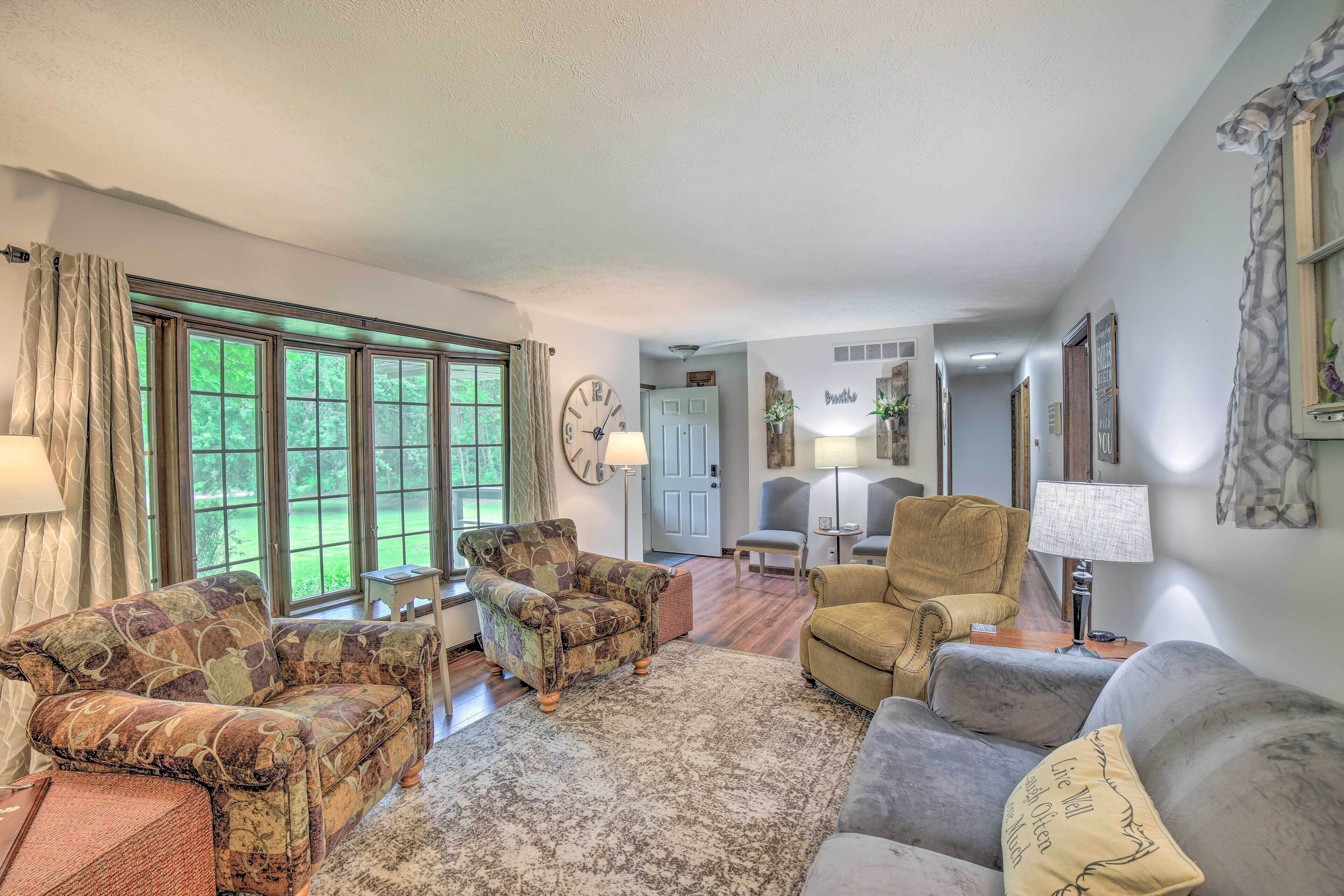 Indiana Countryside Retreat on 37-acre Land!