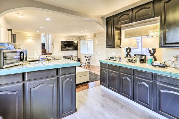 House (1 Bedroom) | Interior - Castro Valley Home w/ Bay Area Views! (Castro Valley)