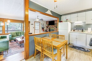 Casa (2 Bedrooms) | Interior