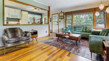 Rumah (2 Bedrooms) | Interior