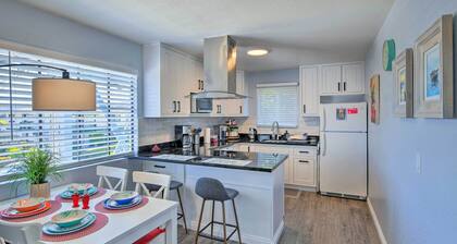Breezy Monterey Apt: Walk to Downtown & Beach