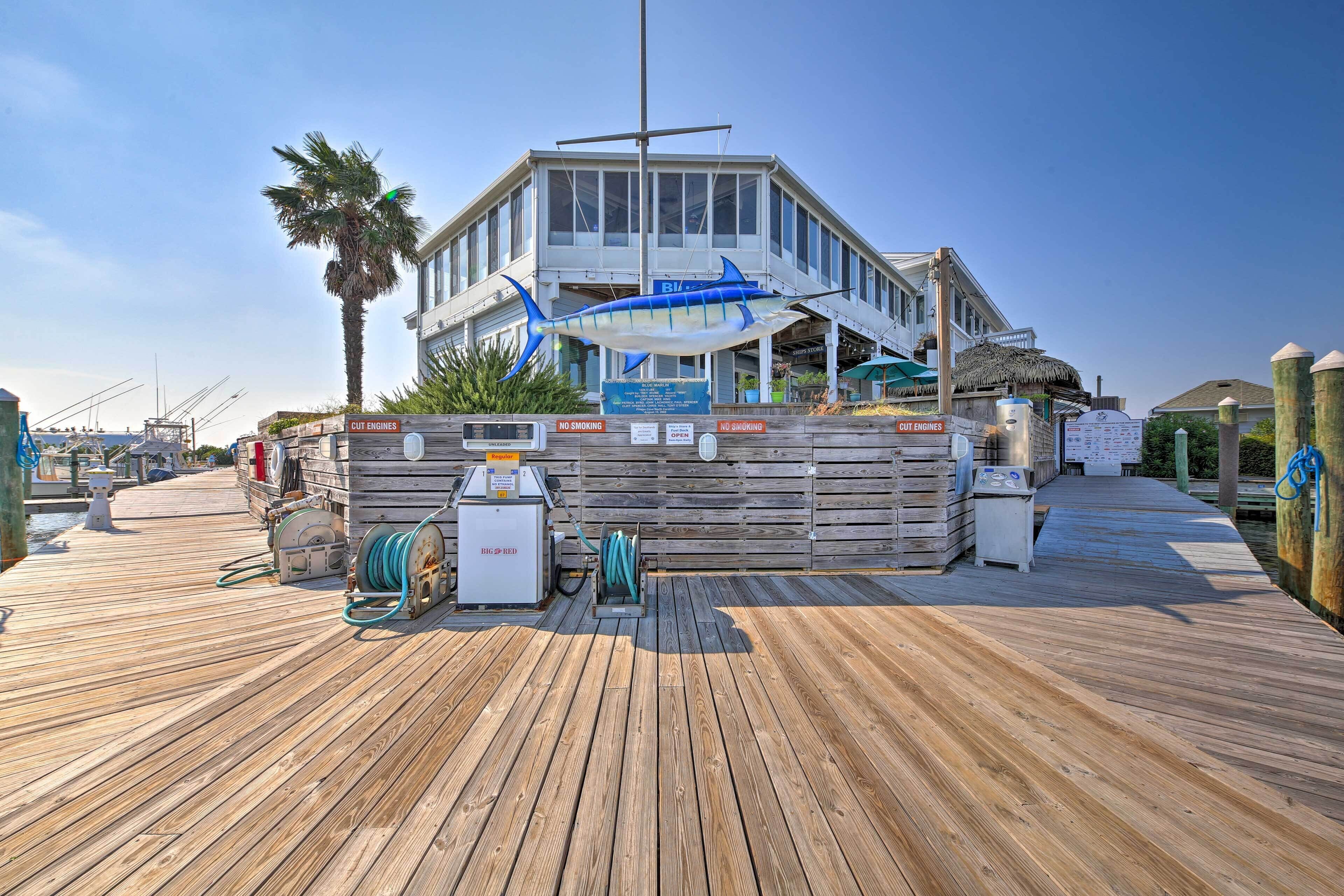 Manteo Waterfront Resort Home w/ 30-ft Dock!