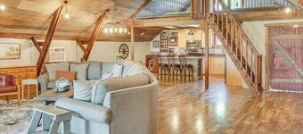 Unique, Renovated Barn Vacation Rental in Donnelly