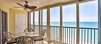 Beachfront Englewood Condo w/ Community Pool!