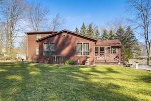 House (3 Bedrooms) | Interior - Charming Pymatuning Lake House Near Park & Beach (Andover)