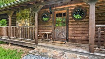 House (3 Bedrooms) | Terrace/patio