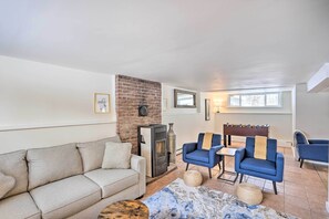 Living area - Catskills Home + Fire Pit Near Hiking, Skiing (Cairo)