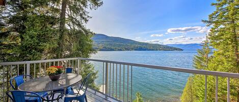 Cottage (3 Bedrooms) | Front of property