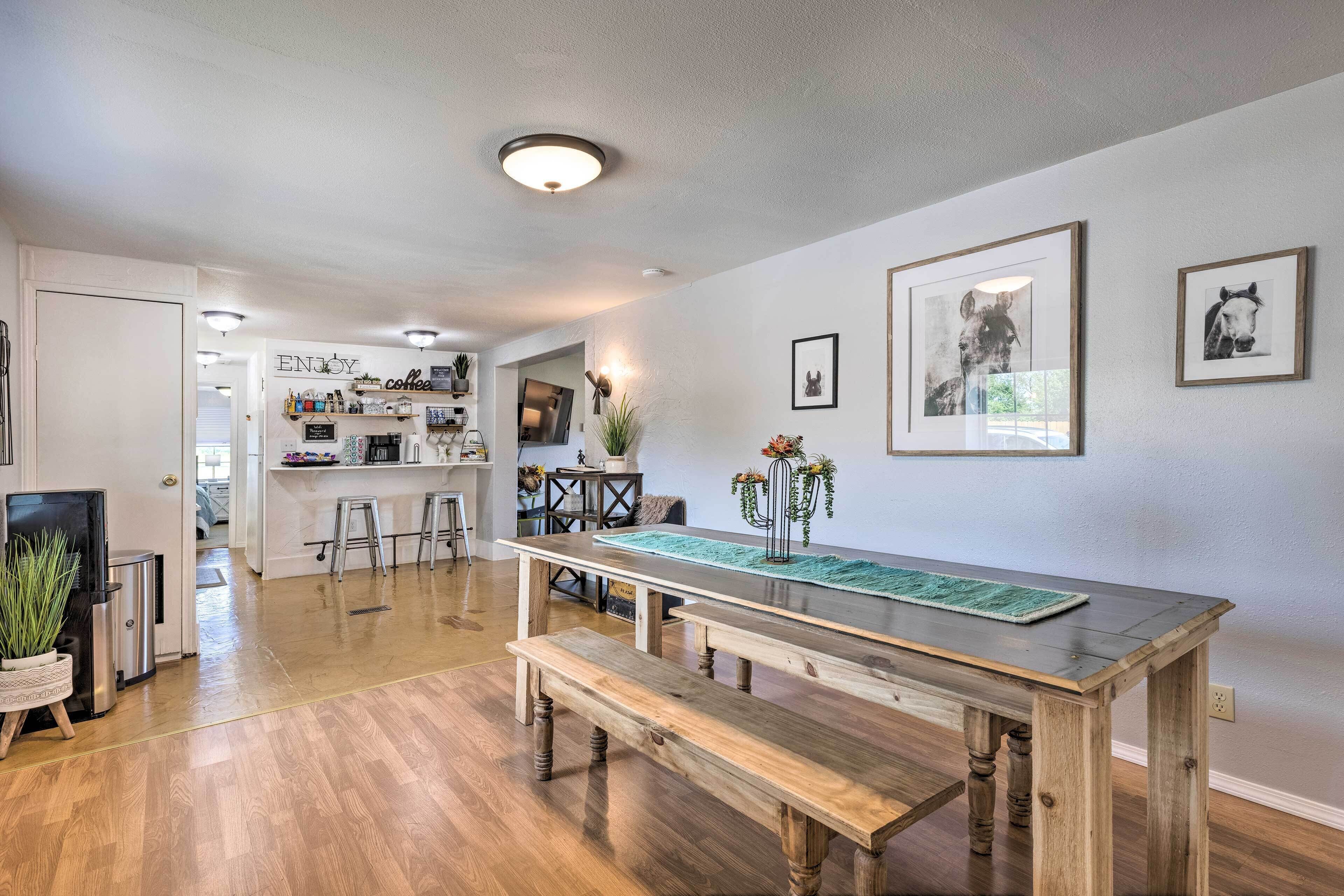 Carthage Family Home W/porch + Horse Boarding