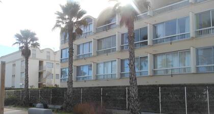 APT 2 ROOMS 52m2 with LOGGIA 7m² REF 4023