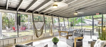 Charming Canalfront Retreat w/ Double Boat Slip!