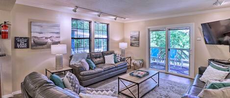 House (4 Bedrooms) | Front of property