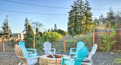 Pet-friendly North Bend Home w/ Bay Views!