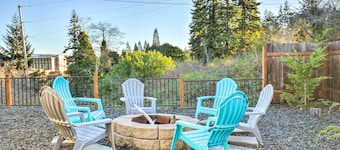 Fire Pit & Bay Views: North Bend Home!
