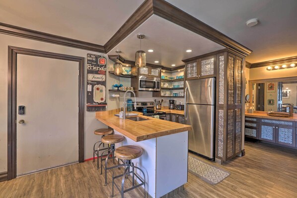 Apartment (1 Bedroom) | Interior - Walk to Giant Steps Lift - Brian Head Condo (Brian Head)