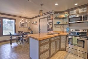 Apartment (1 Bedroom) | Interior