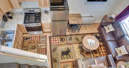 Soldotna Vacation Rental ~ 8 Mi to Kenai River!
