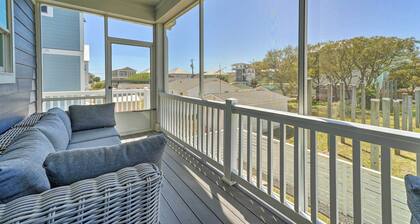 Bright Coastal Abode With Porch & Beach Access!