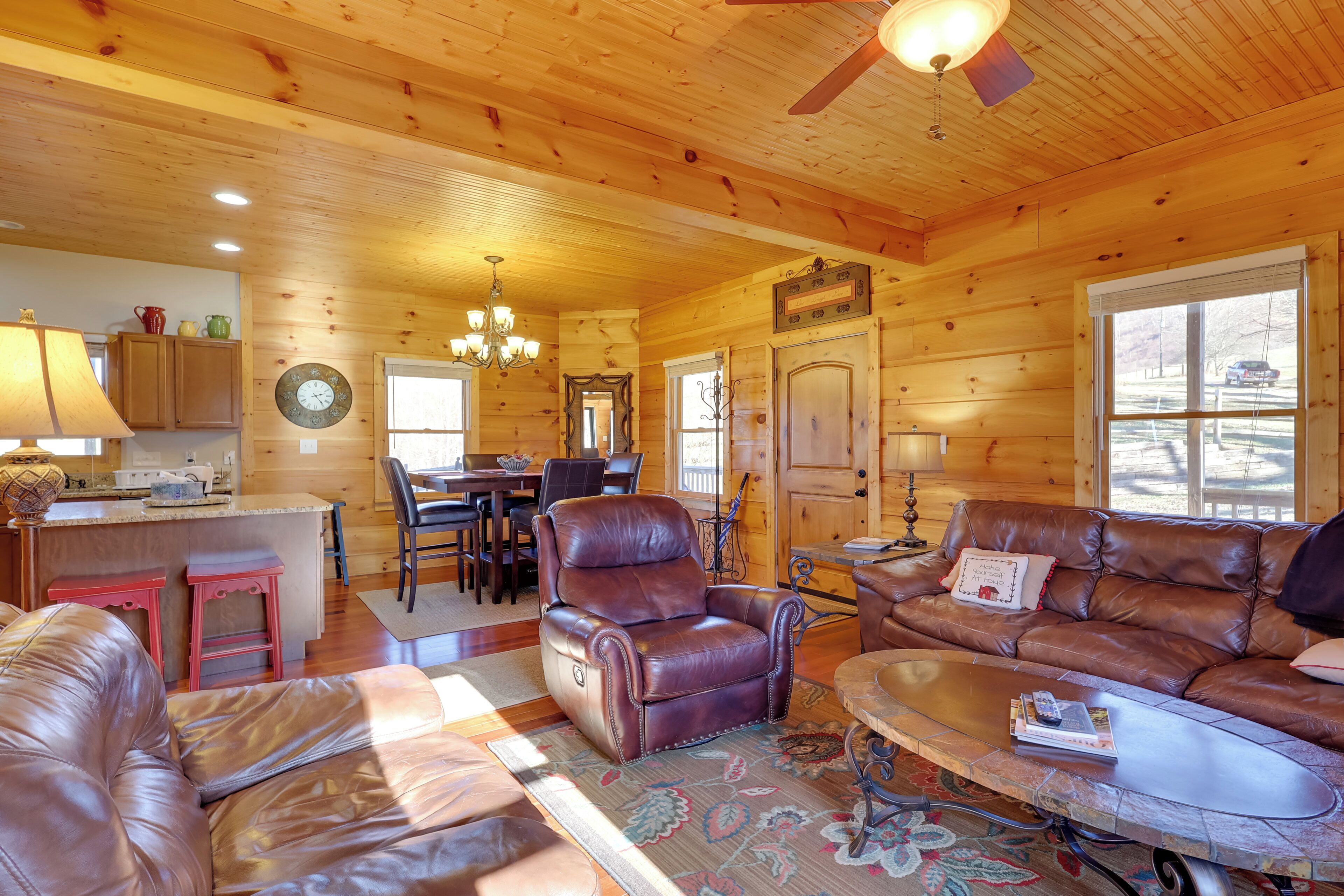 House (2 Bedrooms) | Interior