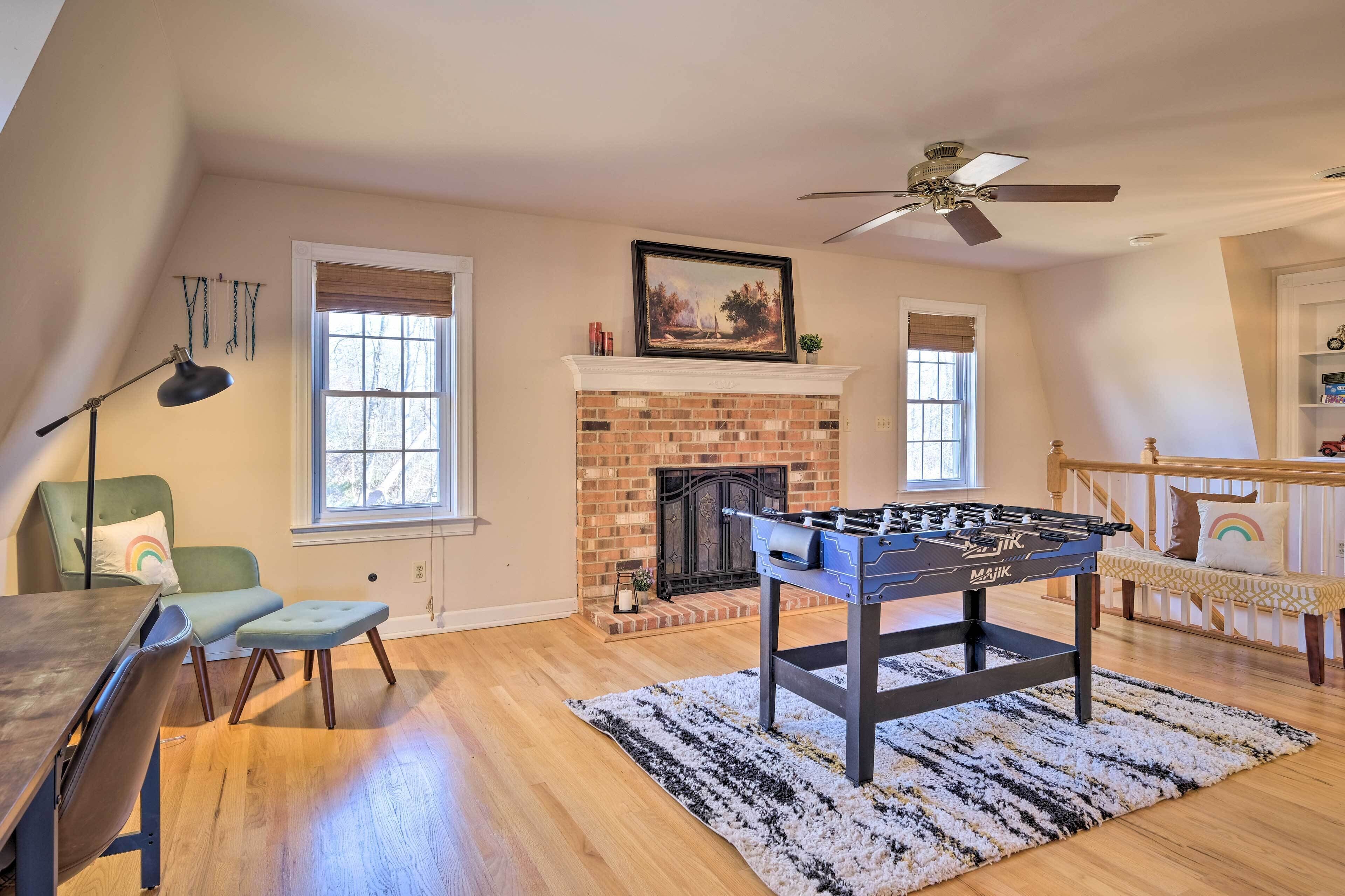 Pet-friendly Cottage With Game Room & Fire Pit!
