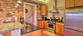 Pet-friendly Cottage With Game Room & Fire Pit!