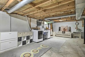 House (3 Bedrooms) | Interior - Woodsy Diamond Point Getaway - 5 Mi to Lake George (Lake George)