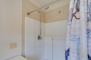 Interior - Ocean City Family Getaway ~ Qtr-mi to Beach! (Ocean City)