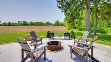 House (4 Bedrooms) | Front of property