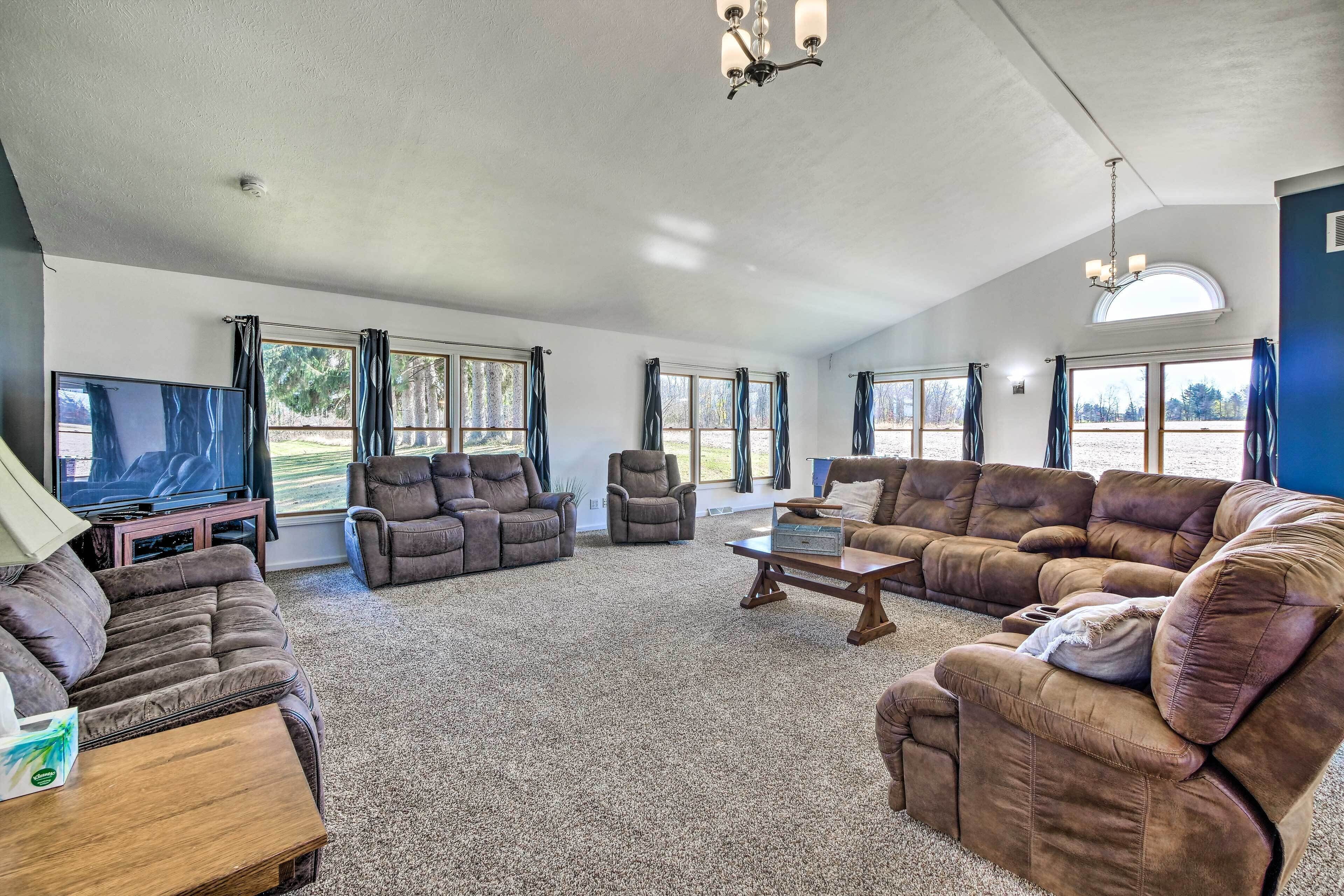 House (4 Bedrooms) | Interior