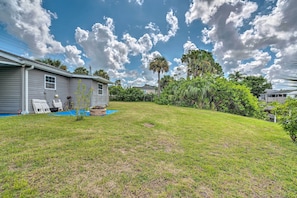 Interior - 2 Mi to Beach: Canal-front Home in Hudson! (Hudson)