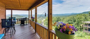 'mountain Sky Escape' Murphy Cabin w/ Mtn Views