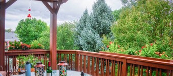 Charming Home w/ Yard ~ 12 Mi to Fort Collins