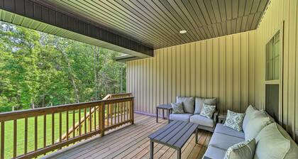 New Everything! Comfy Home w/ Deck & Trail Access!