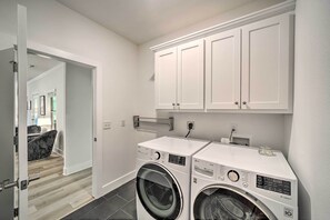 Casa (3 Bedrooms) | Interior