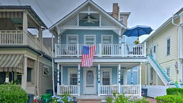 Apartment (1 Bedroom) | Interior