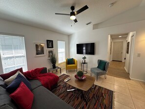 TV - VILLA #1 WPB (West Palm Beach)