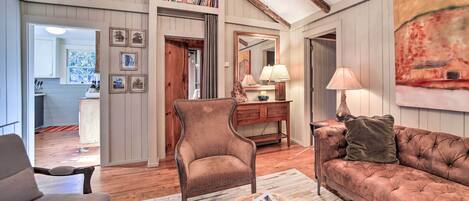 House (2 Bedrooms) | Interior