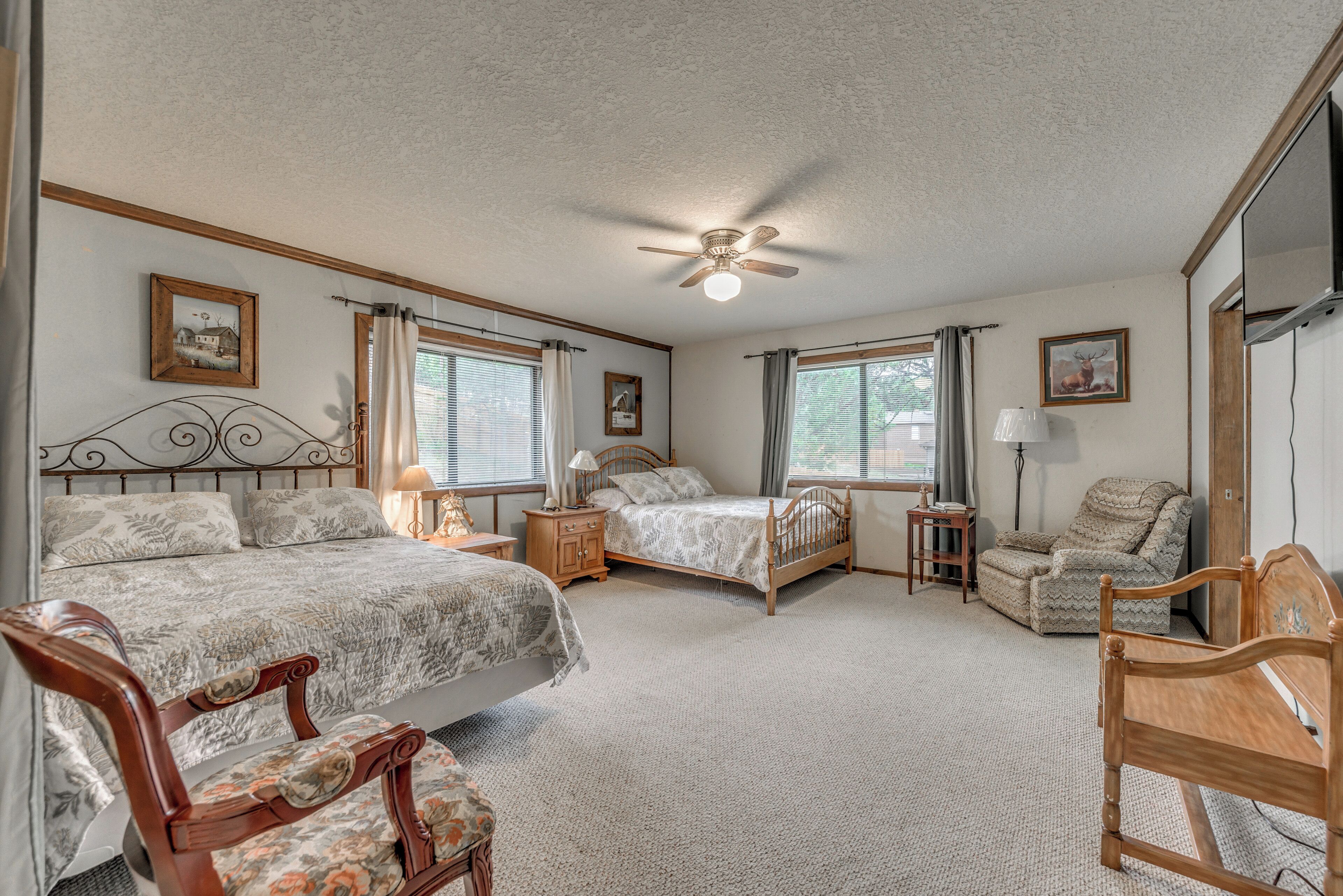 Spacious, Woodsy Home < 4 Mi to Winter Park!