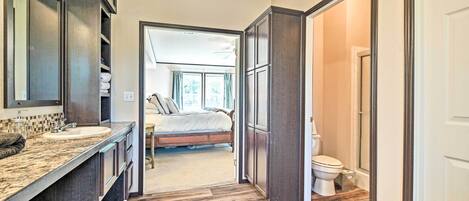 單棟房屋 (5 Bedrooms) | 內部