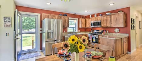 House (2 Bedrooms) | Interior