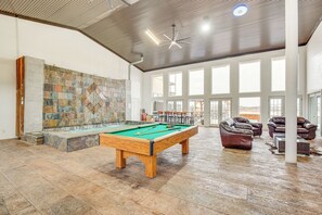 Casa (2 Bedrooms) | Interior