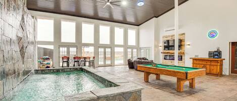 Maison (2 Bedrooms) | Salle de jeux