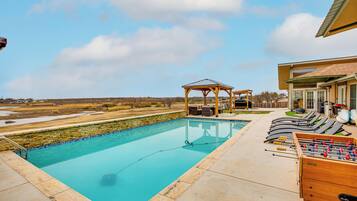 House (2 Bedrooms) | Bahagian dalam