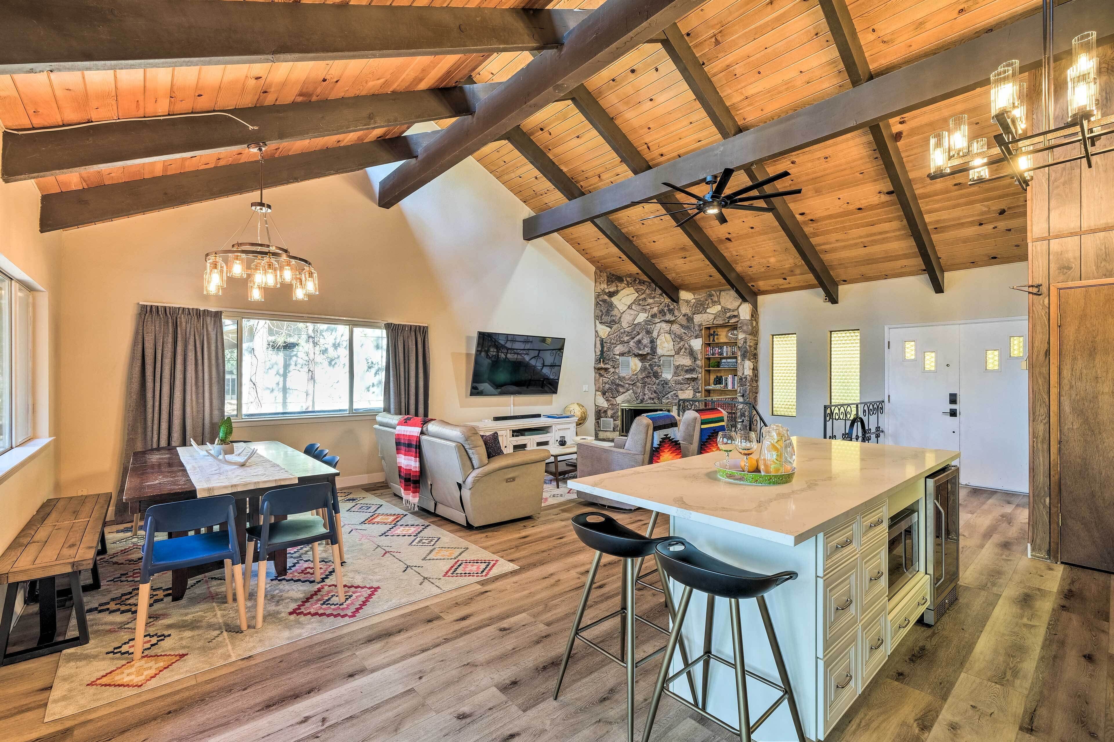 House (3 Bedrooms) | Interior