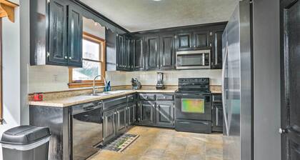 Richmond Area Home w/ Game Room & Patio!